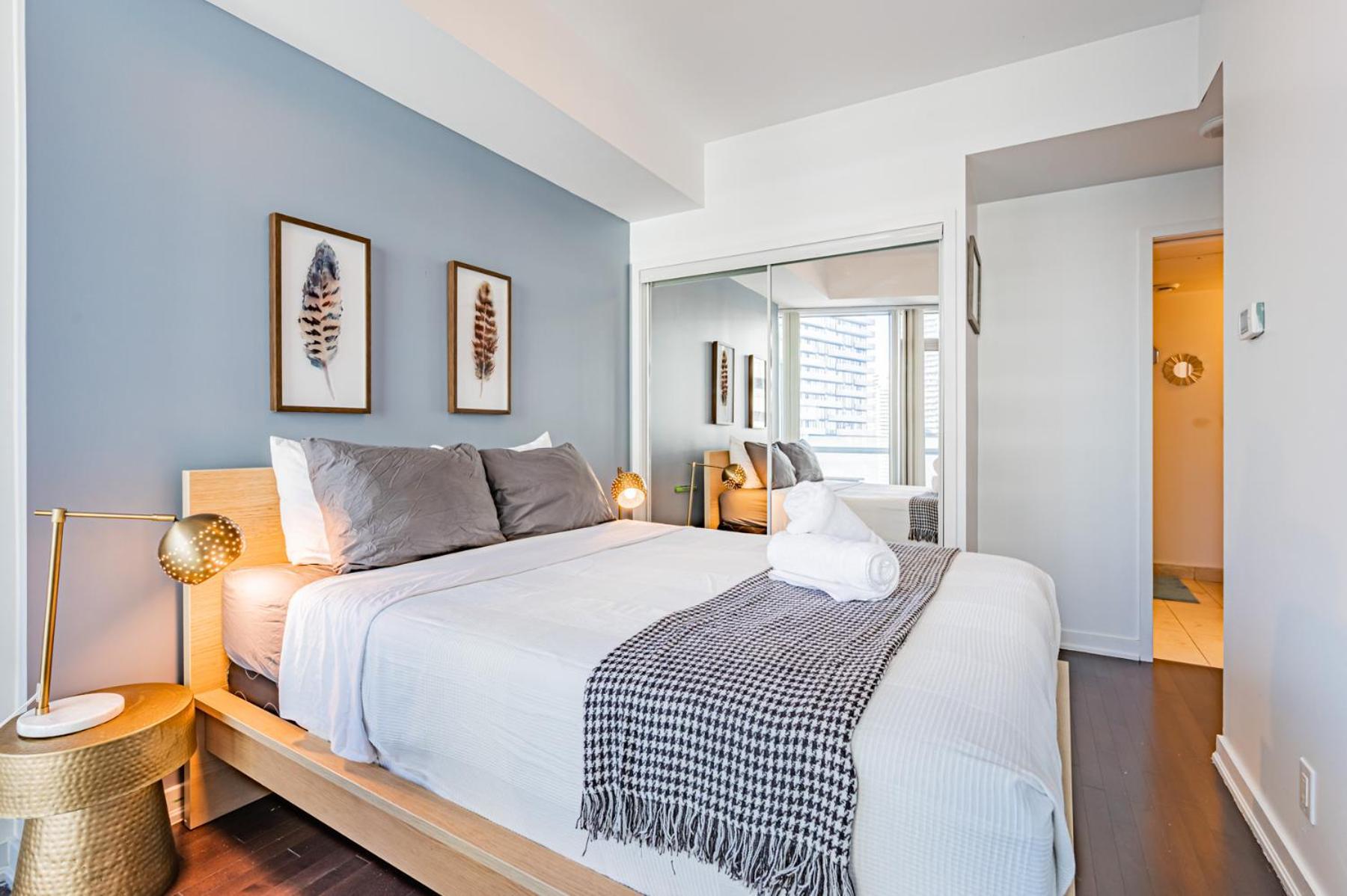 York Suites 5 Toronto Ngoại thất bức ảnh