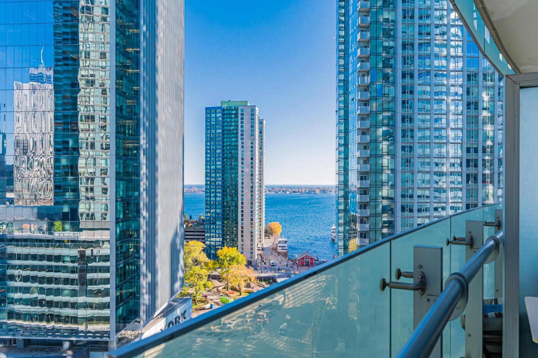 York Suites 5 Toronto Ngoại thất bức ảnh
